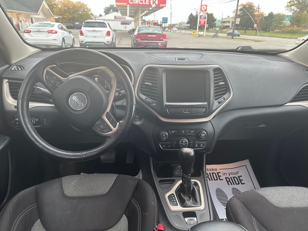 2014 Jeep Cherokee Image 7