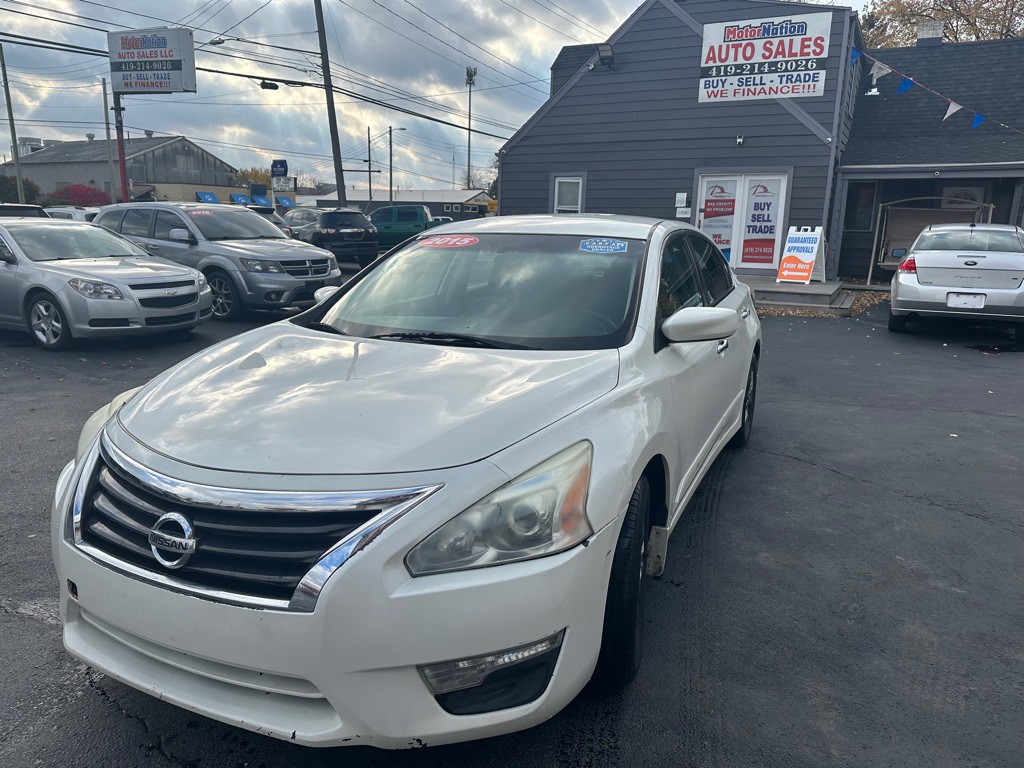 2015 Nissan Altima Image 3