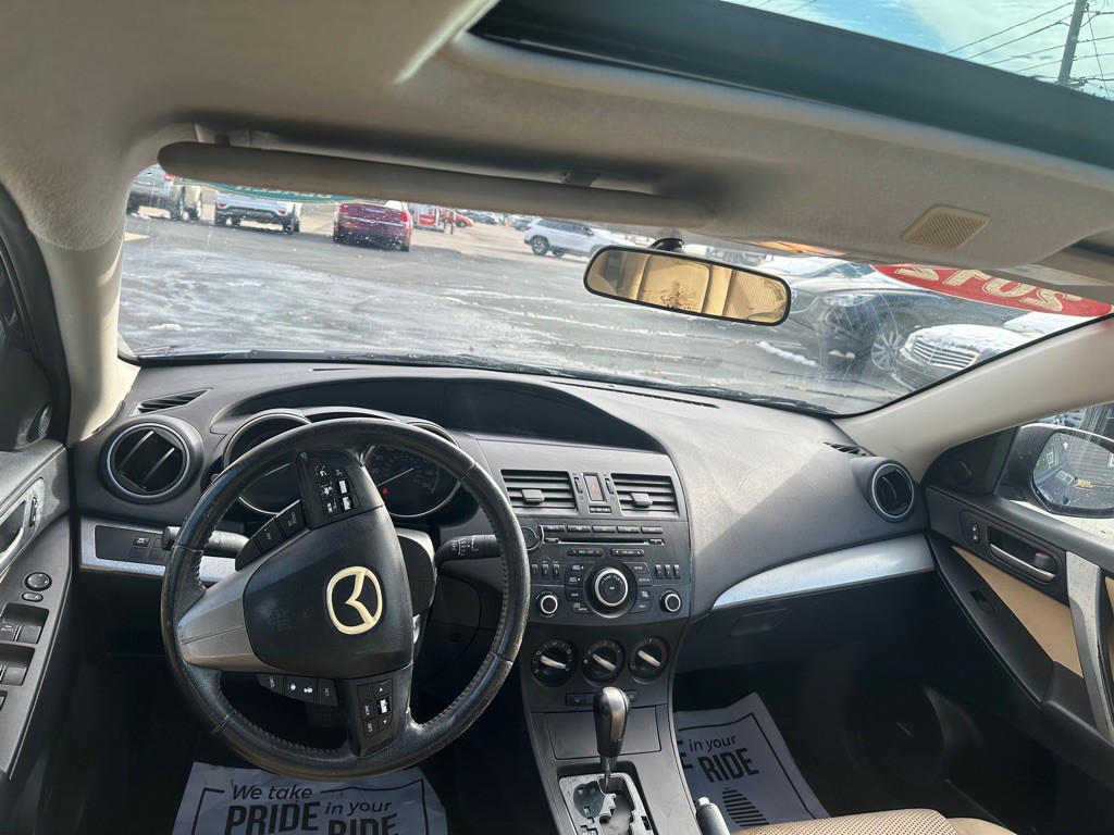 2012 Mazda Mazda3 Image 7