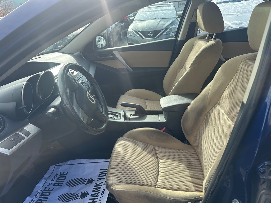 2012 Mazda Mazda3 Image 8