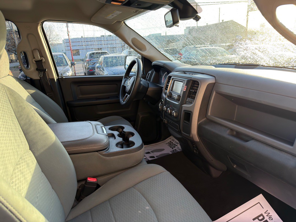 2014 RAM 1500 Image 7