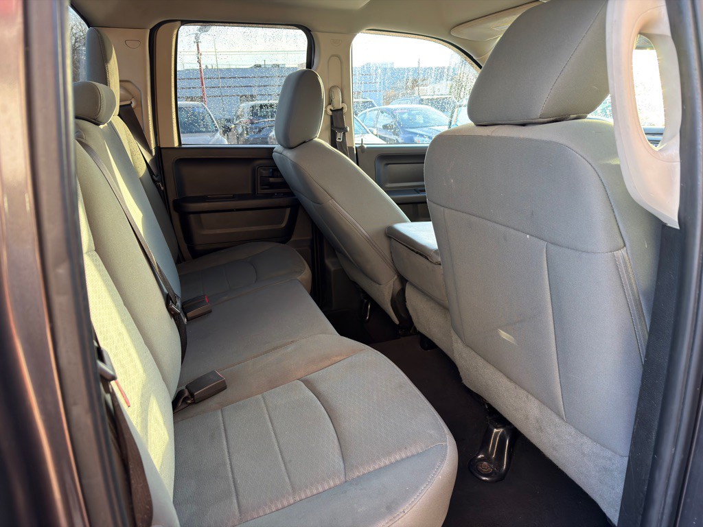 2014 RAM 1500 Image 8