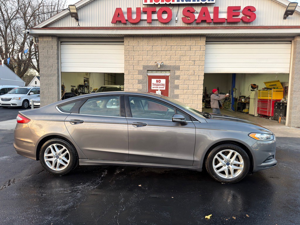 2014 Ford Fusion Image 4