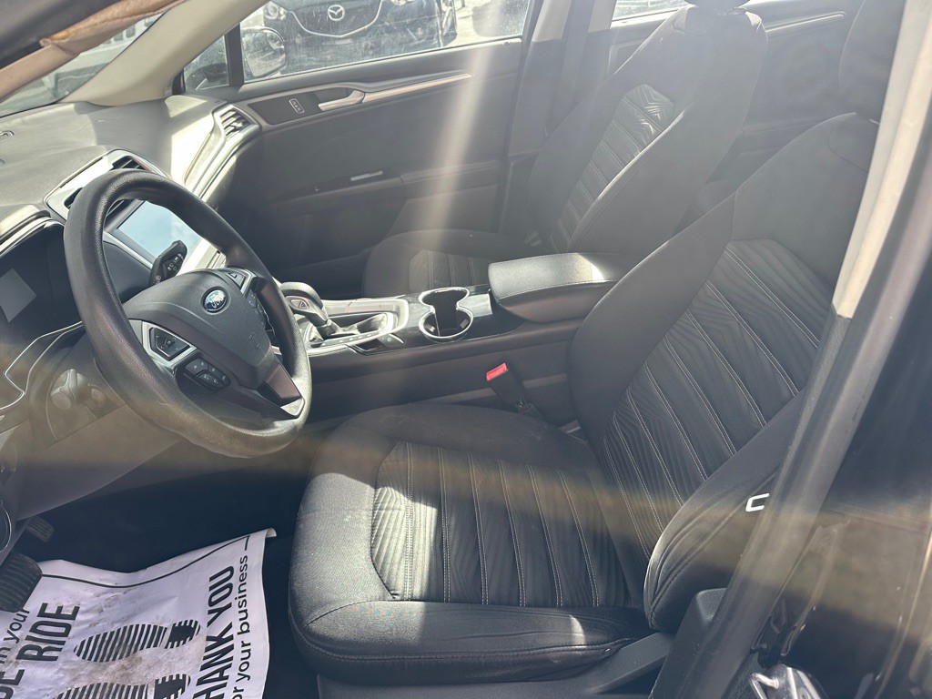 2016 Ford Fusion Image 7