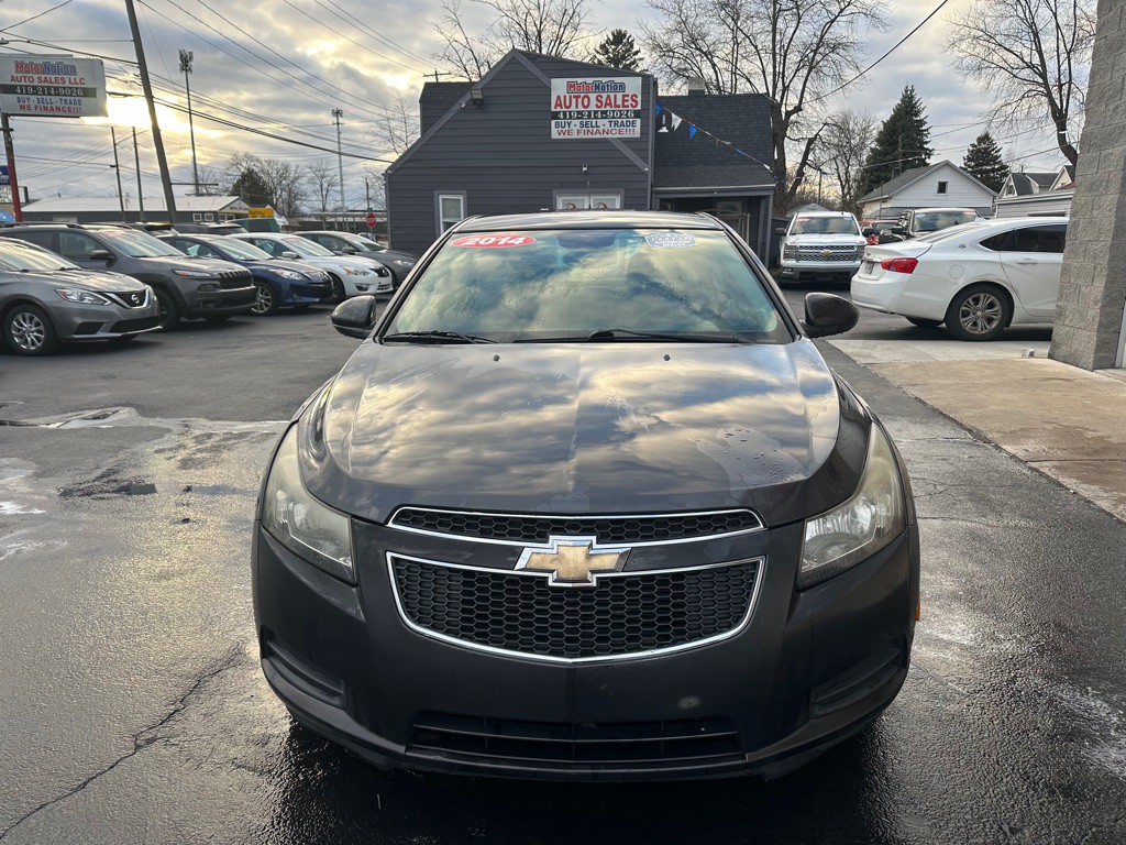 2014 Chevrolet Cruze Image 1