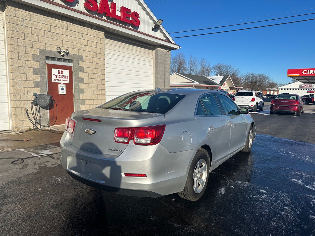 2014 Chevrolet Malibu Image 5
