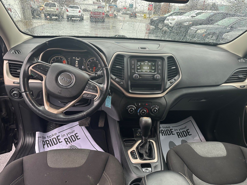 2018 Jeep Cherokee Image 5