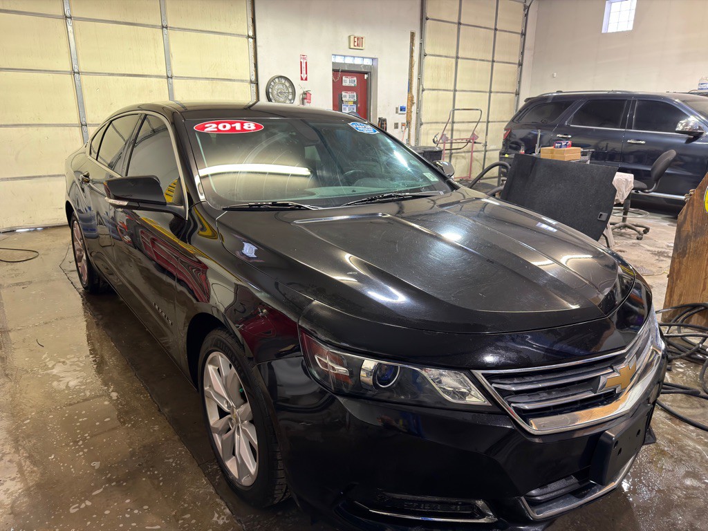 2018 Chevrolet Impala Image 2
