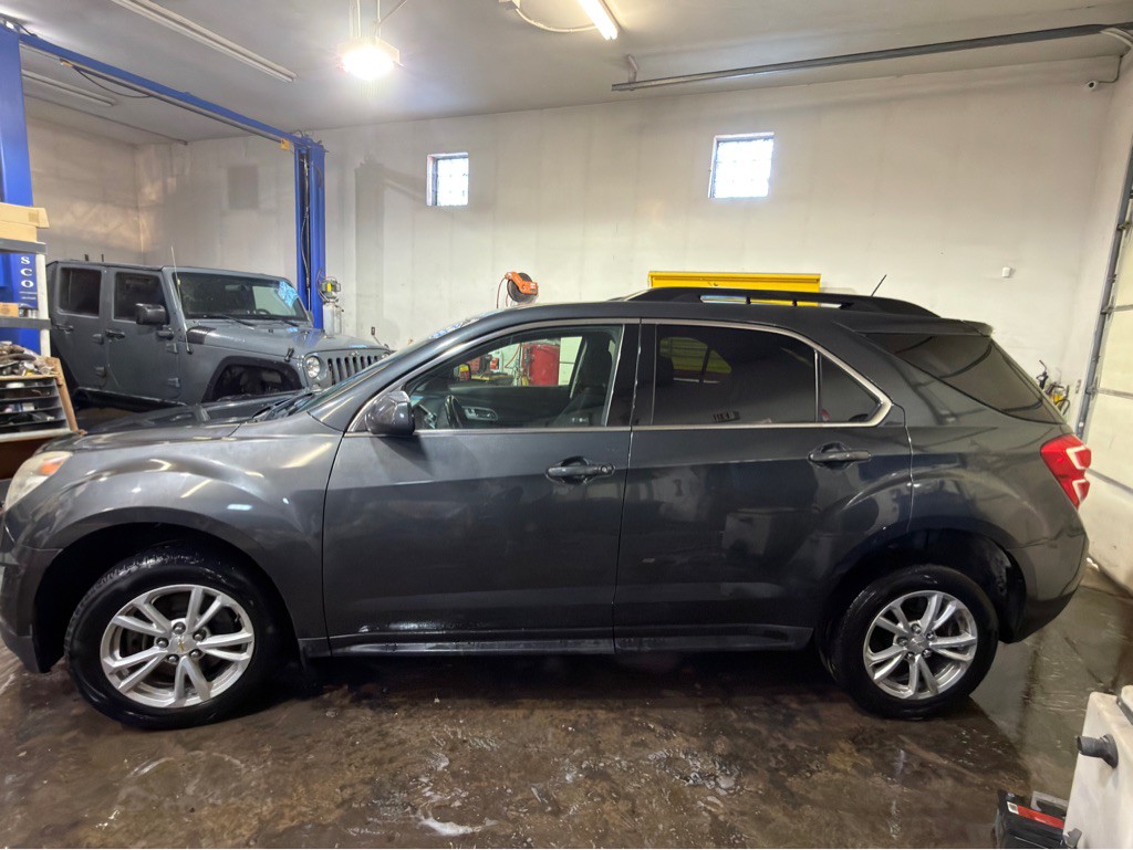 2017 Chevrolet Equinox Image 5