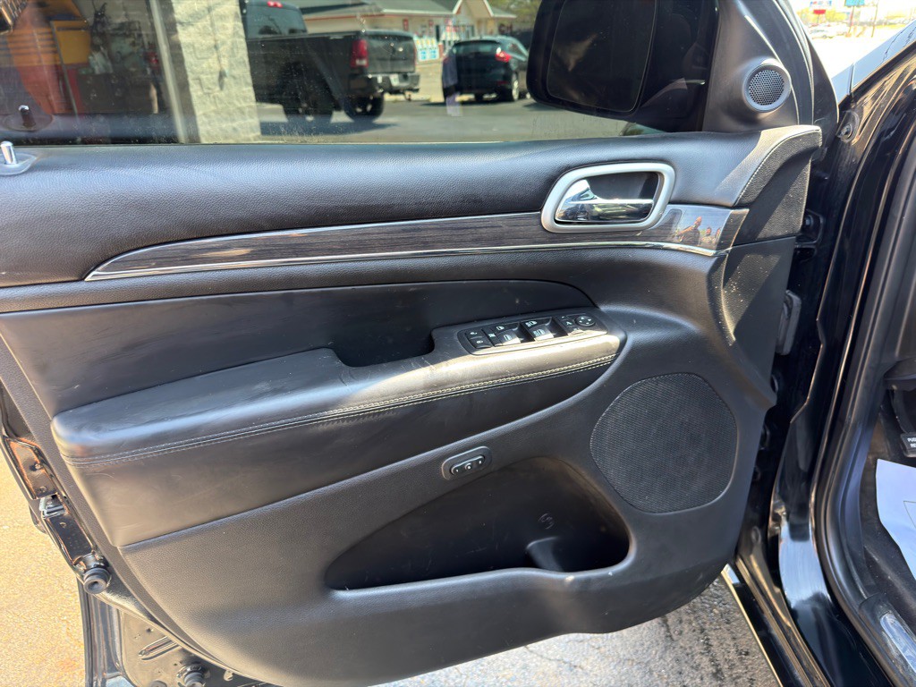 2018 Jeep Grand Cherokee Image 15