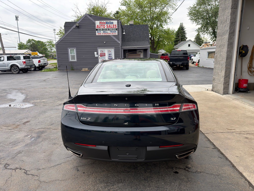 2014 Lincoln MKZ Image 5
