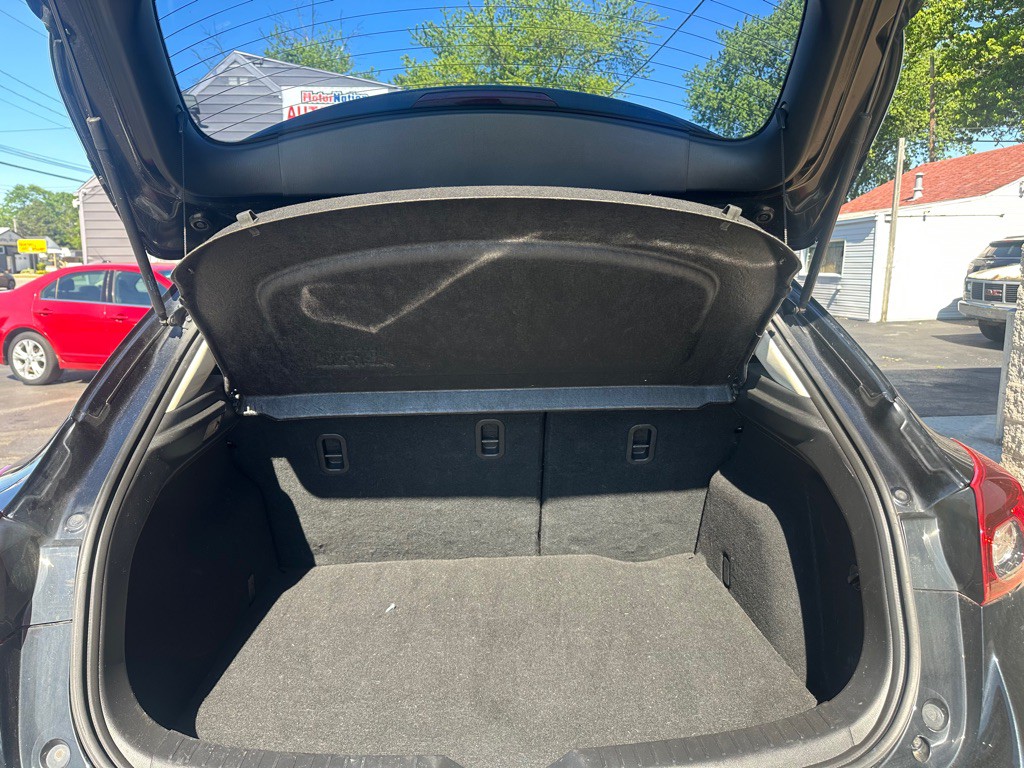 2014 Mazda Mazda3 Image 8