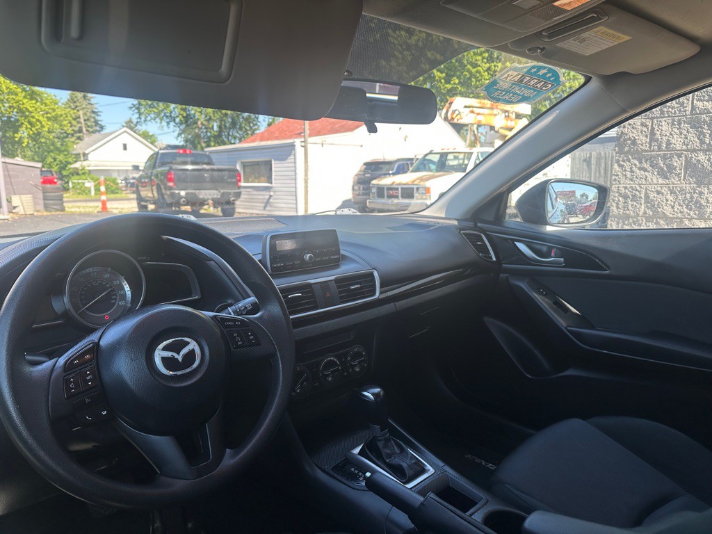 2014 Mazda Mazda3 Image 9