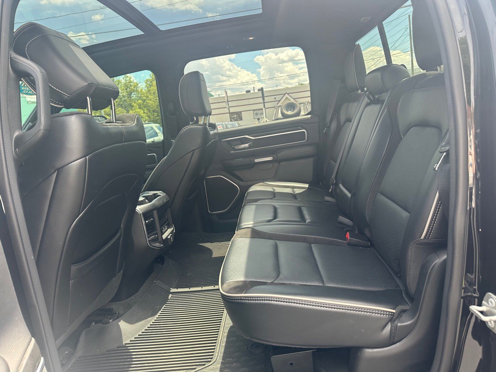 2023 RAM 1500 Image 7
