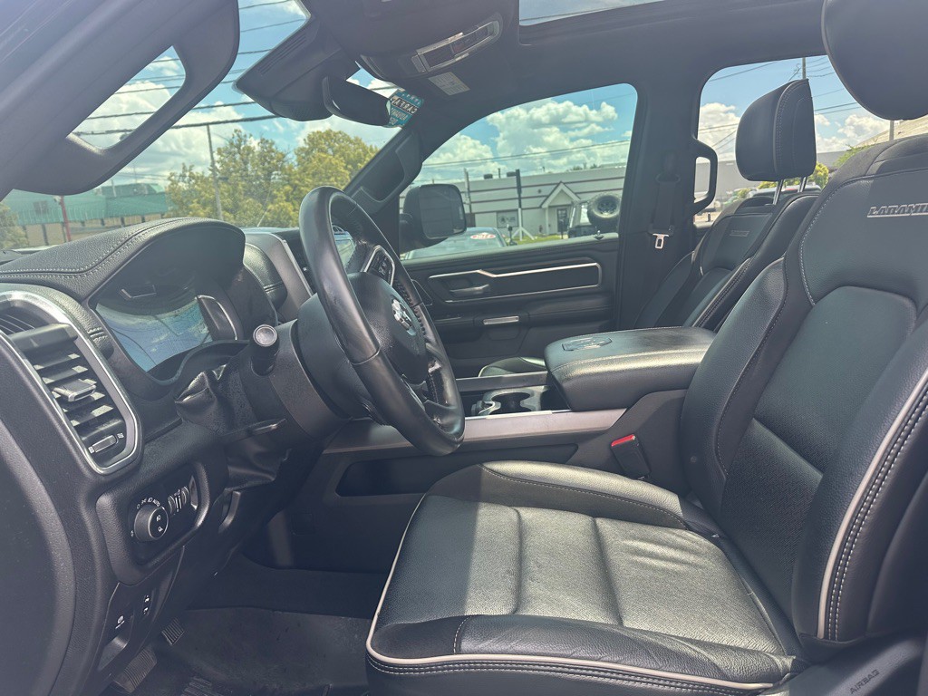 2023 RAM 1500 Image 9