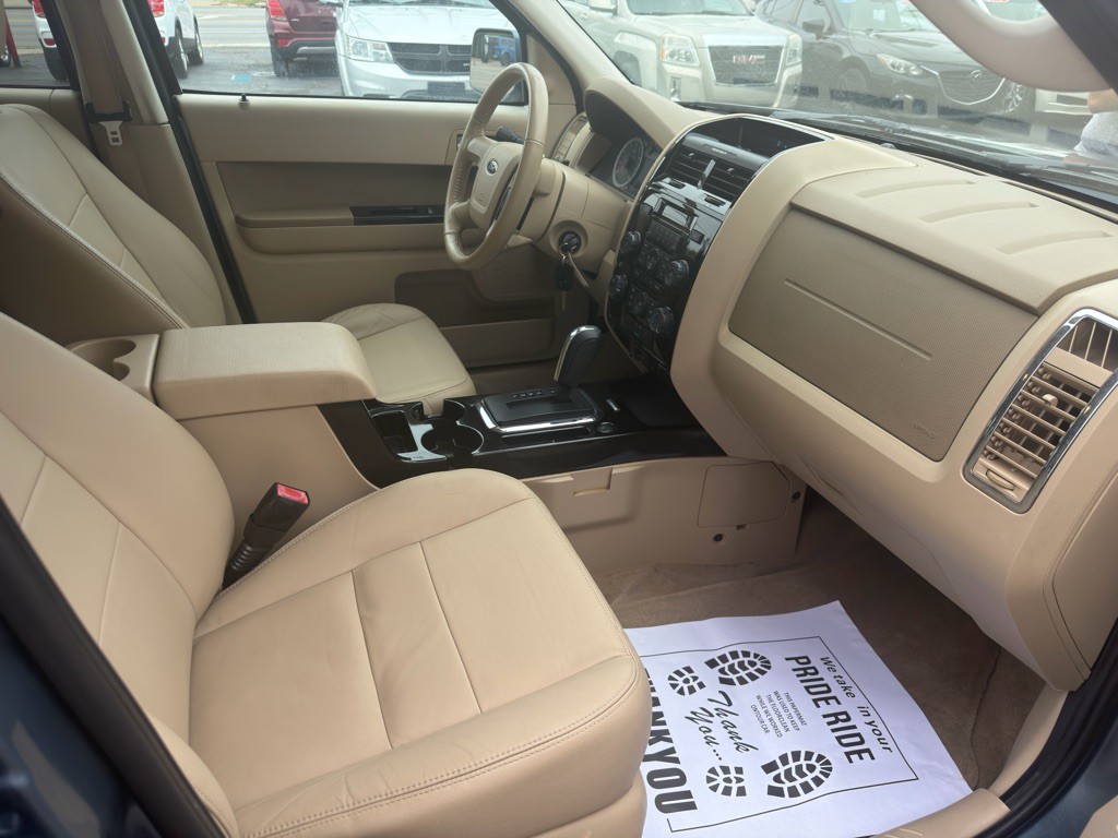2011 Ford Escape Image 8