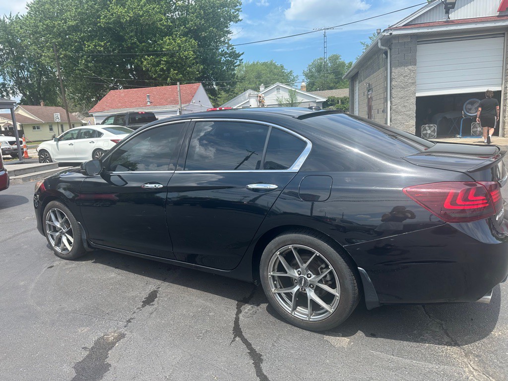 2013 Honda Accord Image 4