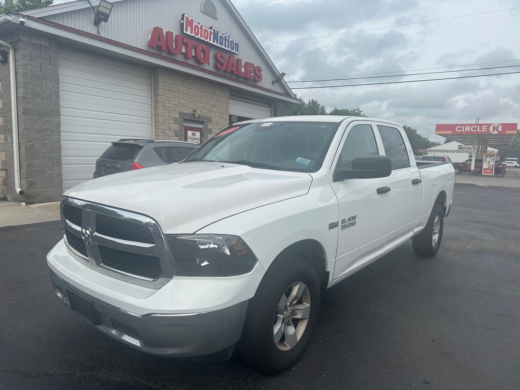 2018 RAM 1500 Image 3
