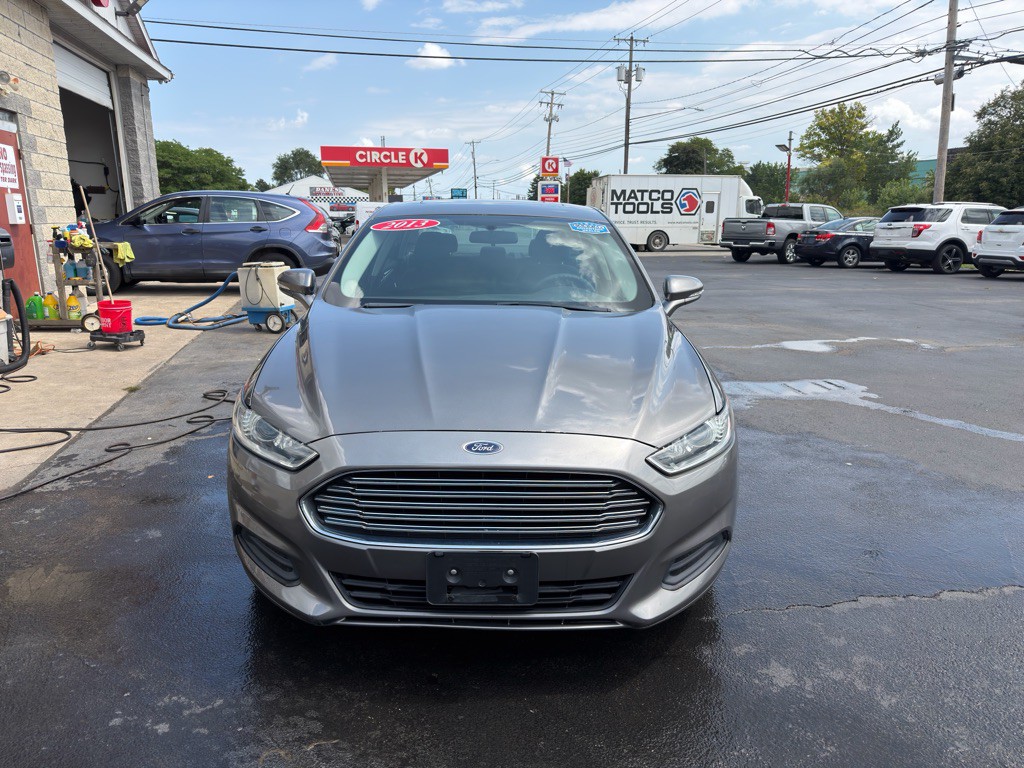 2013 Ford Fusion Image 2