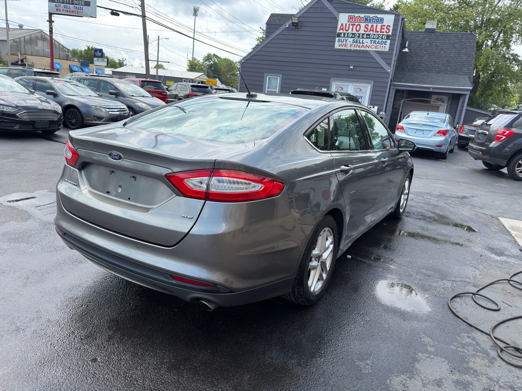 2013 Ford Fusion Image 8