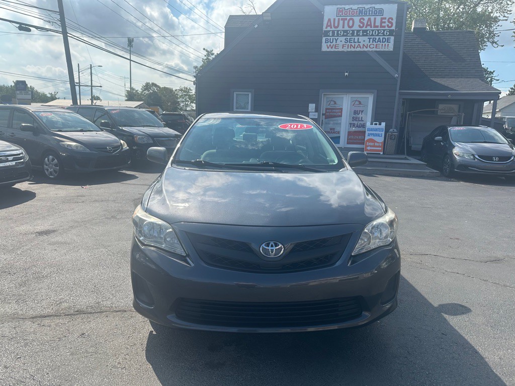 2013 Toyota Corolla Image 1
