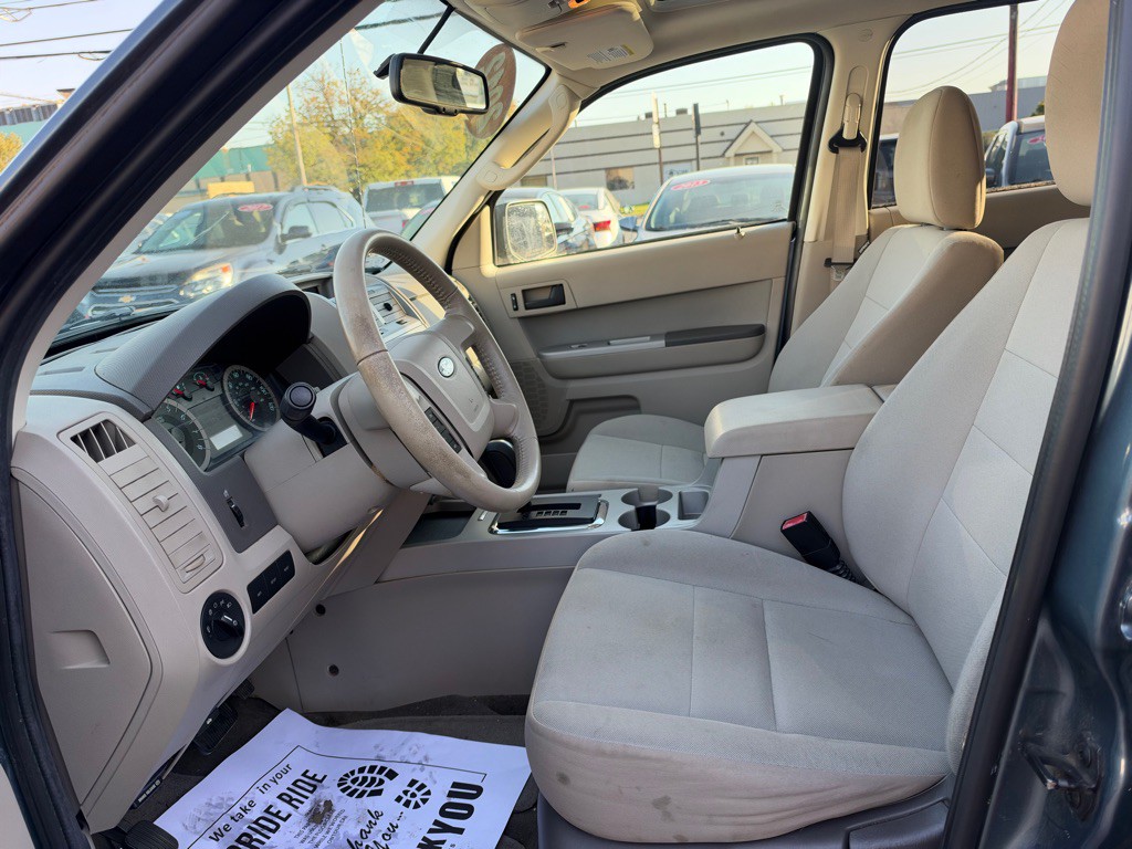 2012 Ford Escape Image 8