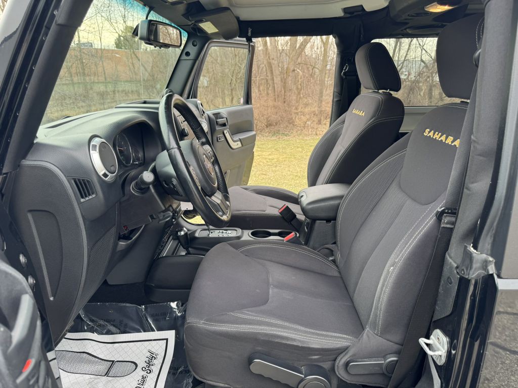 2013 Jeep Wrangler Image 7