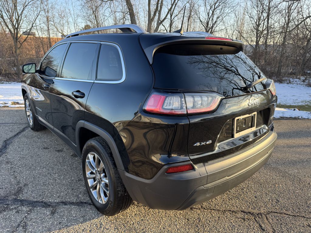 2019 Jeep Cherokee Image 3
