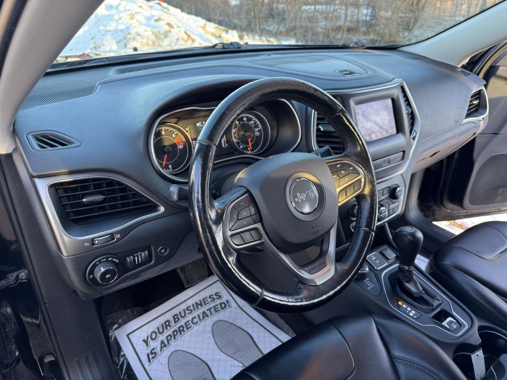 2019 Jeep Cherokee Image 8
