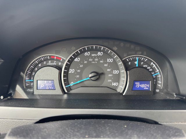 2014 Toyota Camry Image 21