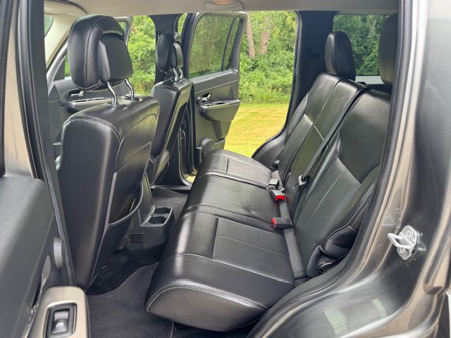 2012 Jeep Liberty Image 17