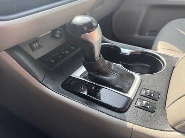 2016 Toyota Highlander Image 24
