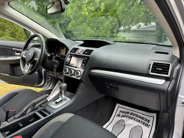2016 Subaru Crosstrek Image 12