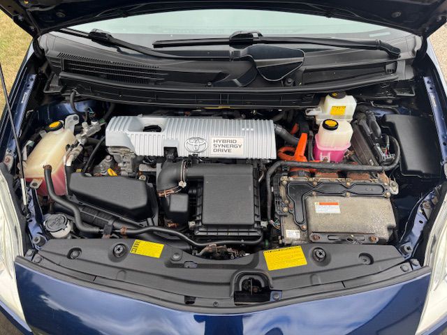 2012 Toyota Prius Image 9