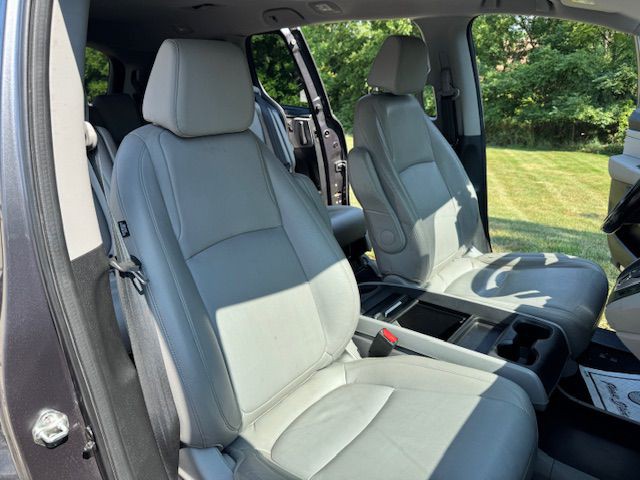 2018 Honda Odyssey Image 16