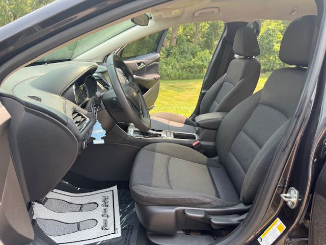 2016 Chevrolet Cruze Image 12