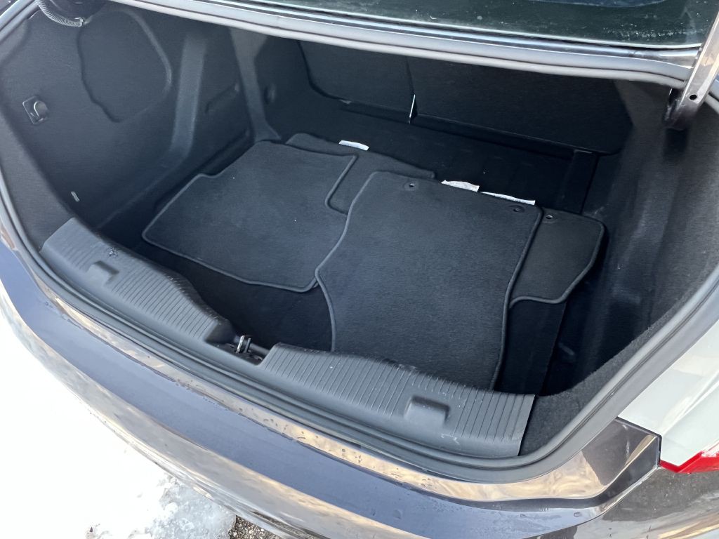 2016 Chevrolet Cruze Image 6