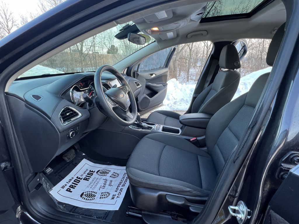 2016 Chevrolet Cruze Image 8