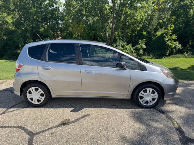 2010 Honda Fit Image 6