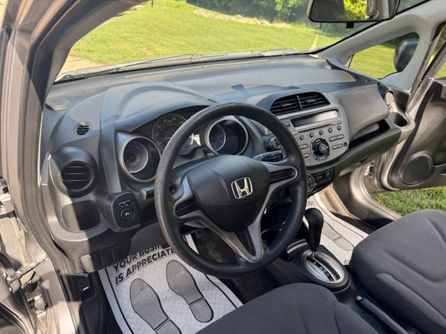 2010 Honda Fit Image 10