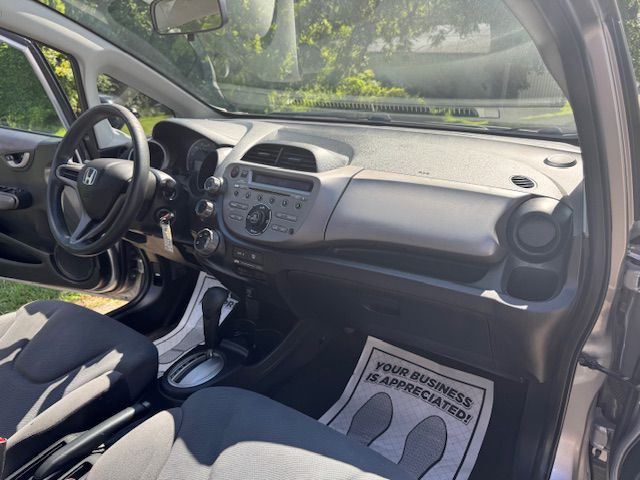 2010 Honda Fit Image 13