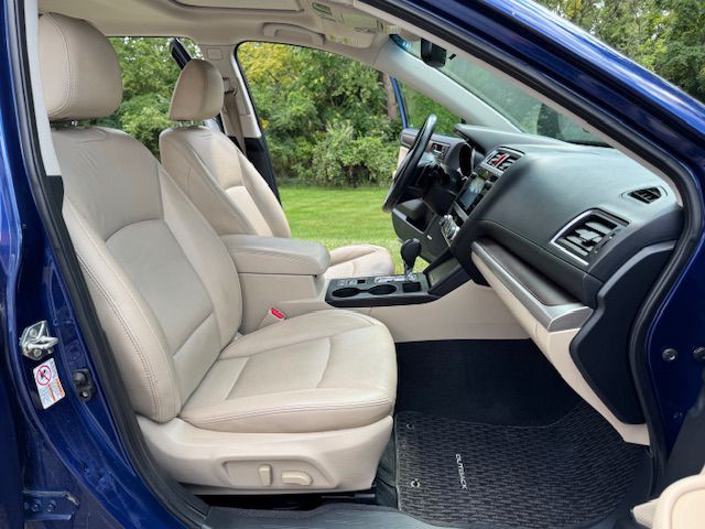 2015 Subaru Outback Image 14