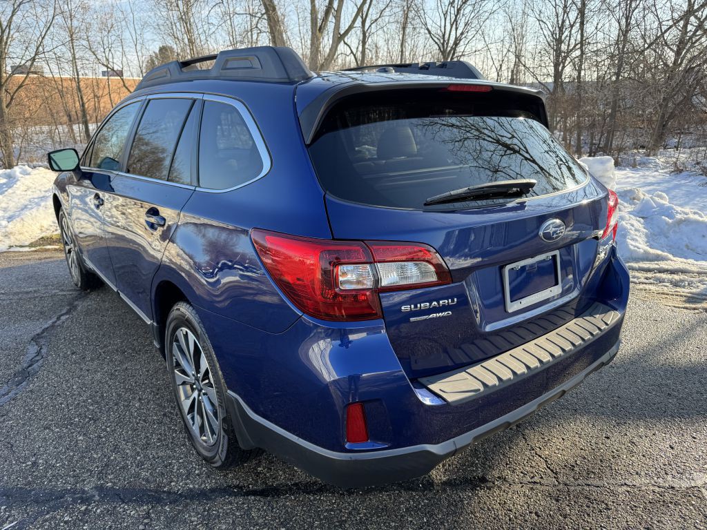 2015 Subaru Outback Image 3