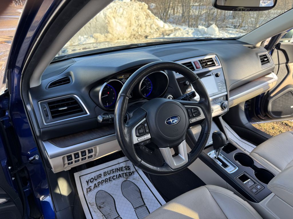 2015 Subaru Outback Image 11