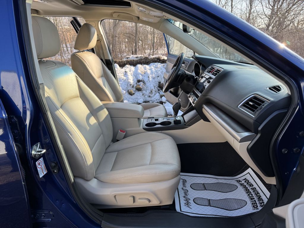 2015 Subaru Outback Image 15