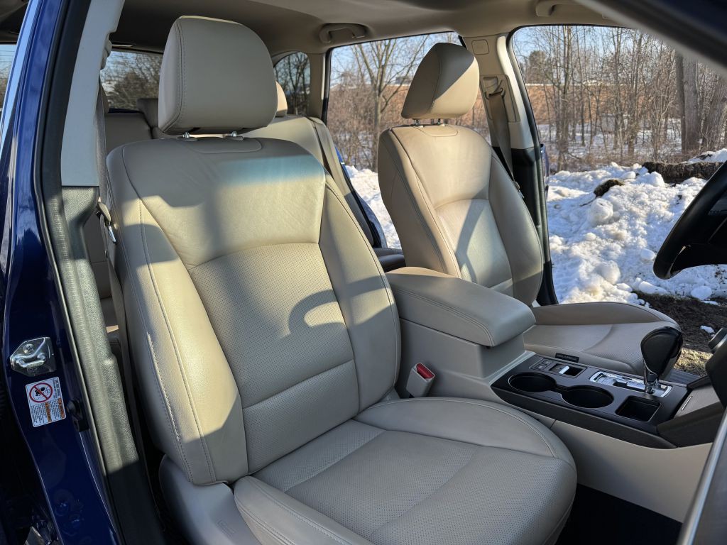 2015 Subaru Outback Image 16