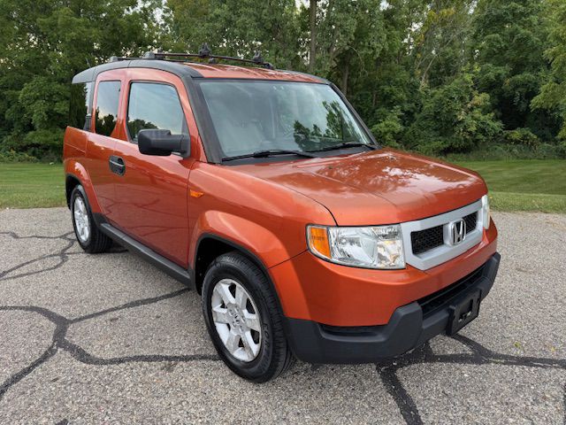 2010 Honda Element Image 2