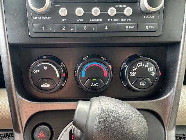 2010 Honda Element Image 23