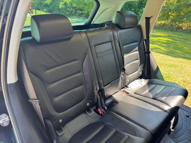 2016 Volkswagen Touareg Image 18