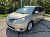 Image for 2016 Toyota Sienna LE ID: 6842808
